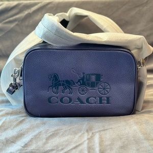 Jes Crossbody With Horse And Carriage